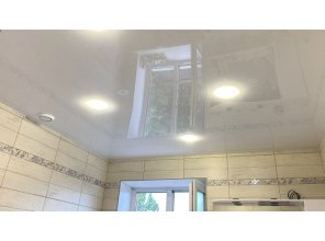 Монтаж потолка в ванной 7 м2 с использованием пленки VIPCEILING серии MONLANGE L9001 (2.60)