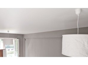 Монтаж потолка в гостиной 16 м2 с использованием пленки VIPCEILING серии MONLANGE M9001 (3.25)