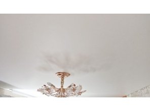 Монтаж потолка в гостиной 17 м2 с использованием пленки VIPCEILING серии MONLANGE S9020 (3.25)