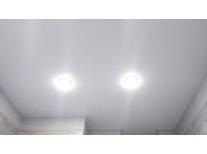 Монтаж потолка в ванной 4 м2 с использованием пленки VIPCEILING серии MONLANGE M9001 (2.15)