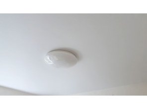 Монтаж потолка в спальне 9 м2 с использованием пленки VIPCEILING серии MONLANGE M9001 (3.25)