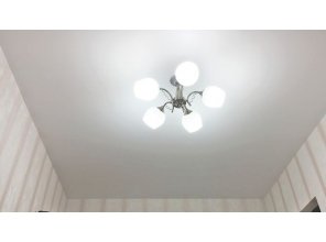 Монтаж потолка в прихожей 7 м2 с использованием пленки VIPCEILING серии MONLANGE M9001 (2.15)