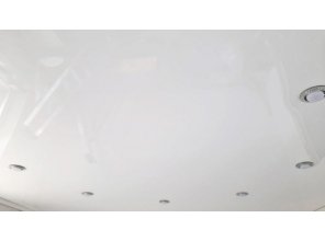 Монтаж потолка для зала 16 м2 с использованием пленки VIPCEILING серии MONLANGE L9001 (4.35)