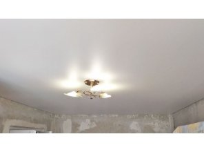 Монтаж потолка для зала 17 м2 с использованием пленки VIPCEILING серии MONLANGE M9001 (3.25)