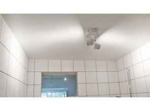 Монтаж потолка в ванной 3 м2 с использованием пленки VIPCEILING серии MONLANGE S9020 (2.15)
