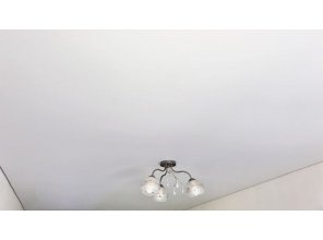 Монтаж потолка в спальне 14 м2 с использованием пленки VIPCEILING серии MONLANGE M9001 (2.60)