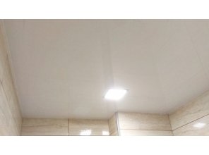 Монтаж потолка в ванной 3 м2 с использованием пленки VIPCEILING серии MONLANGE L9001 (1.65)