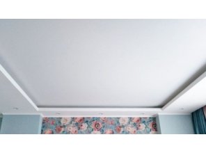 Монтаж потолка в спальне 8 м2 с использованием пленки VIPCEILING серии MONLANGE S9020 (2.60)