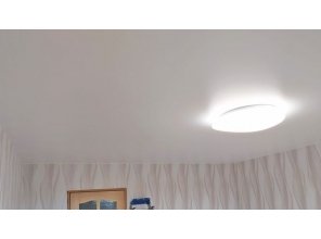 Монтаж потолка в спальне 16 м2 с использованием пленки VIPCEILING серии MONLANGE S9020 (3.80)