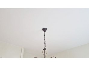 Монтаж потолка на кухне 8 м2 с использованием пленки VIPCEILING серии MONLANGE M9001 (3.25)