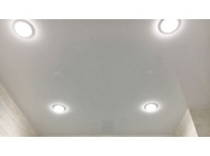 Монтаж потолка в ванной 4 м2 с использованием пленки VIPCEILING серии MONLANGE L9001 (2.15)