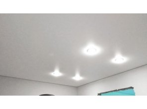 Монтаж потолка в коридоре 6 м2 с использованием пленки VIPCEILING серии MONLANGE M9001 (2.15)