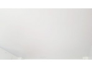 Монтаж потолка для зала 30 м2 с использованием пленки VIPCEILING серии MONLANGE M9001 (5.45)