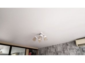 Монтаж потолка в спальне 11 м2 с использованием пленки VIPCEILING серии MONLANGE M9001 (3.25)