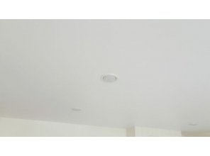 Монтаж потолка на кухне 12 м2 с использованием пленки VIPCEILING серии MONLANGE M9001 (3.25)