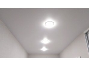 Монтаж потолка в прихожей 3 м2 с использованием пленки VIPCEILING серии MONLANGE M9001 (2.15)