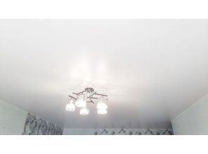 Монтаж потолка для зала 18 м2 с использованием пленки VIPCEILING серии MONLANGE S9020 (3.80)