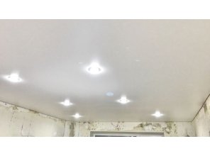 Монтаж потолка для зала 19 м2 с использованием пленки VIPCEILING серии MONLANGE S9020 (3.50)