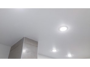 Монтаж потолка в ванной 5 м2 с использованием пленки VIPCEILING серии MONLANGE M9001 (2.15)