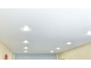 Монтаж потолка для зала 16 м2 с использованием пленки VIPCEILING серии MONLANGE M9001 (3.25)