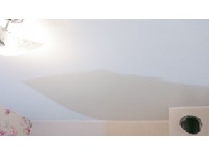 Монтаж потолка на кухне 10 м2 с использованием пленки VIPCEILING серии MONLANGE M9001 (3.25)