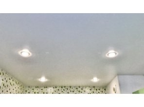 Монтаж потолка на кухне 11 м2 с использованием пленки VIPCEILING серии MONLANGE S9020 (3.25)