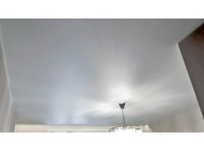 Монтаж потолка на кухне 12 м2 с использованием пленки VIPCEILING серии MONLANGE S9020 (3.25)