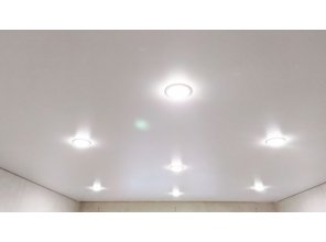 Монтаж потолка для зала 16 м2 с использованием пленки VIPCEILING серии MONLANGE S9020 (3.25)