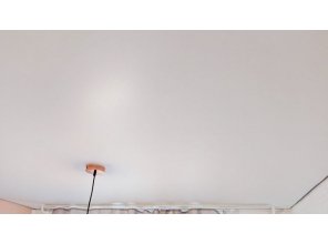 Монтаж потолка на кухне 6 м2 с использованием пленки VIPCEILING серии MONLANGE M9001 (2.60)