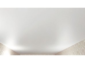 Монтаж потолка в спальне 14 м2 с использованием пленки VIPCEILING серии MONLANGE M9001 (2.60)