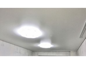 Монтаж потолка для зала 17 м2 с использованием пленки VIPCEILING серии MONLANGE S9020 (3.25)