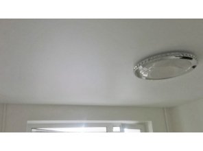 Монтаж потолка в спальне 13 м2 с использованием пленки VIPCEILING серии MONLANGE S9020 (3.25)