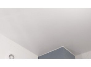 Монтаж потолка в ванной 3 м2 с использованием пленки VIPCEILING серии MONLANGE M9001 (2.15)