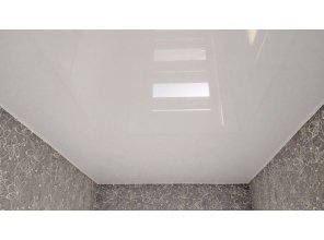 Монтаж потолка в коридоре 3 м2 с использованием пленки VIPCEILING серии MONLANGE L9001 (2.15)