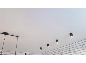 Монтаж потолка на кухне 12 м2 с использованием пленки VIPCEILING серии MONLANGE S9020 (3.25)