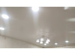 Монтаж потолка в спальне 10 м2 с использованием пленки VIPCEILING серии MONLANGE S9020 (2.60)