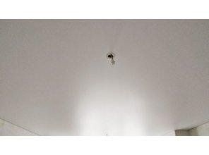 Монтаж потолка для зала 17 м2 с использованием пленки VIPCEILING серии MONLANGE M9001 (3.25)