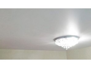 Монтаж потолка для зала 16 м2 с использованием пленки VIPCEILING серии MONLANGE M9001 (3.50)