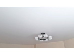 Монтаж потолка для зала 24 м2 с использованием пленки VIPCEILING серии MONLANGE M9001 (4.35)