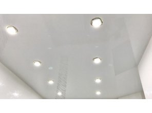 Монтаж потолка в ванной 6 м2 с использованием пленки VIPCEILING серии MONLANGE L9001 (2.60)