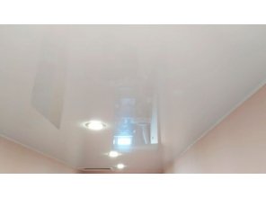 Монтаж потолка в коридоре 10 м2 с использованием пленки VIPCEILING серии MONLANGE L9001 (3.50)