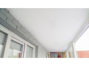 Монтаж потолка в квартире 8 м2 с использованием пленки VIPCEILING серии MONLANGE M9001 (2.18)