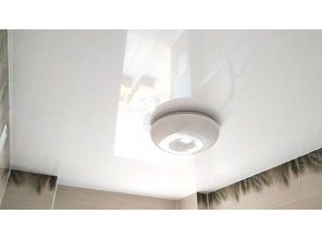 Монтаж потолка в ванной 5 м2 с использованием пленки VIPCEILING серии MONLANGE L9001 (3.50)