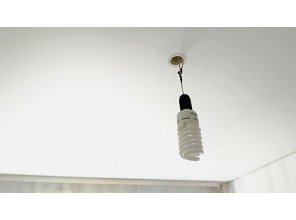 Монтаж потолка на кухне 9 м2 с использованием пленки VIPCEILING серии MONLANGE S9020 (2.60)