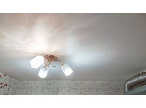 Монтаж потолка на кухне 5 м2 с использованием пленки VIPCEILING серии MONLANGE S9020 (2.60)