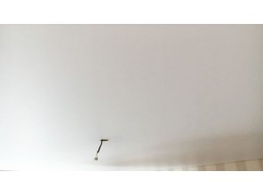 Монтаж потолка в спальне 12 м2 с использованием пленки VIPCEILING серии MONLANGE S9020 (3.50)