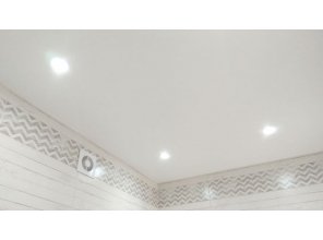 Монтаж потолка в ванной 5 м2 с использованием пленки VIPCEILING серии MONLANGE M9001 (2.15)