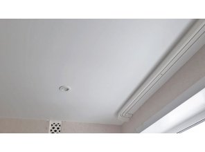 Монтаж потолка на кухне 8 м2 с использованием пленки VIPCEILING серии MONLANGE M9001 (2.60)