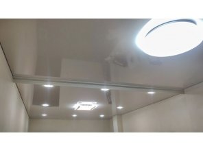 Монтаж потолка для зала 23 м2 с использованием пленки VIPCEILING серии MONLANGE E9001 (3.35)