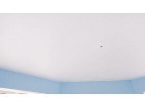 Монтаж потолка в спальне 14 м2 с использованием пленки VIPCEILING серии MONLANGE S9020 (3.50)